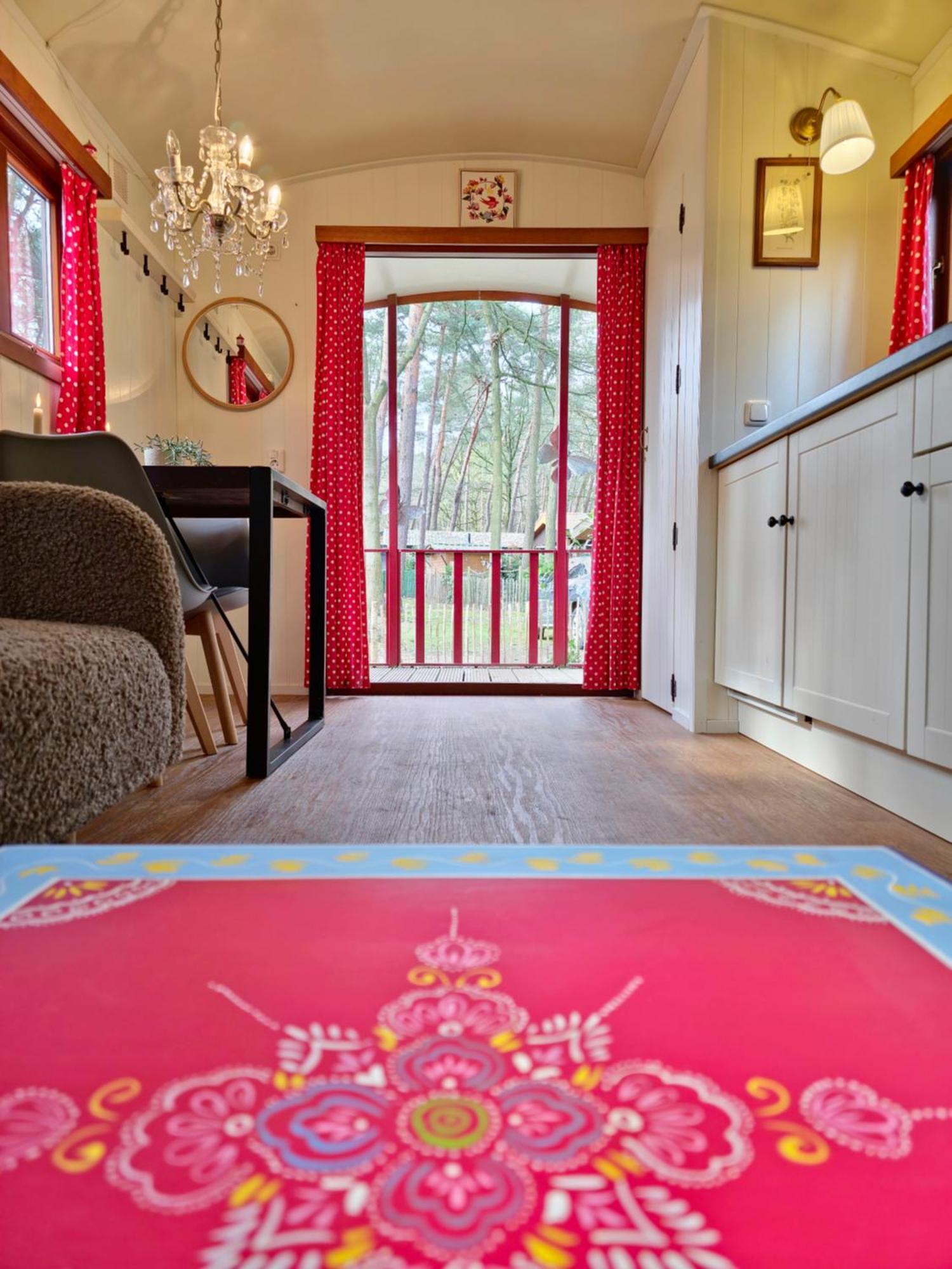 Pipowagen Met Prive Hot Tub Villa Lanaken Dış mekan fotoğraf